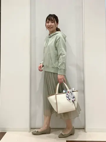 ANY SIS 横田 コーディネート画像