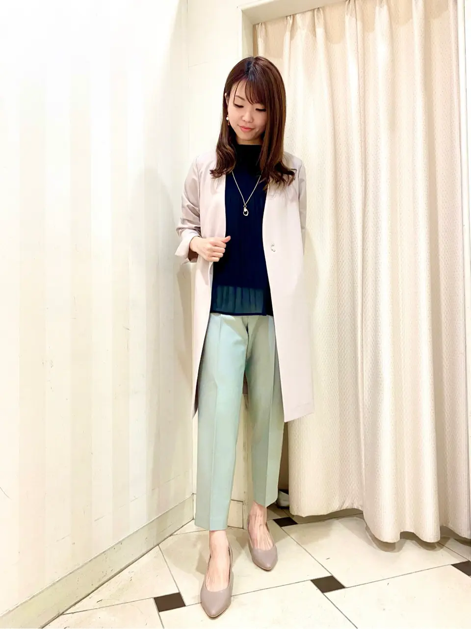 ANY SIS 金井 コーディネート画像