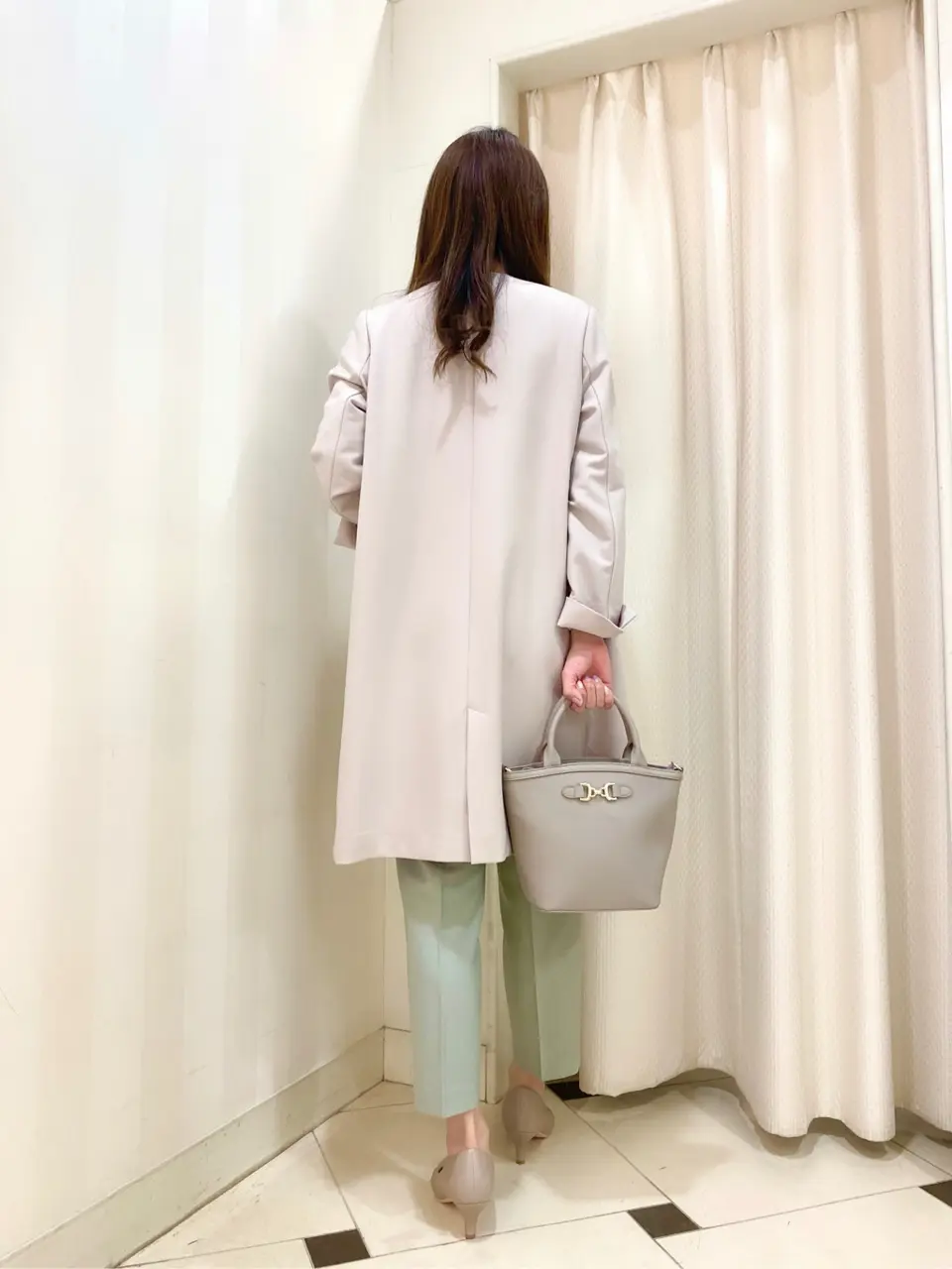 ANY SIS 金井 コーディネート画像