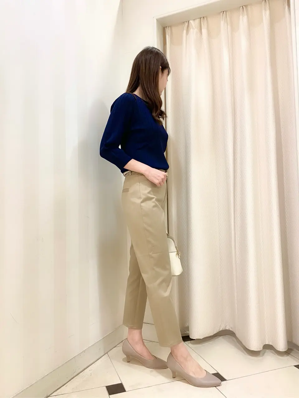 ANY SIS 金井 コーディネート画像