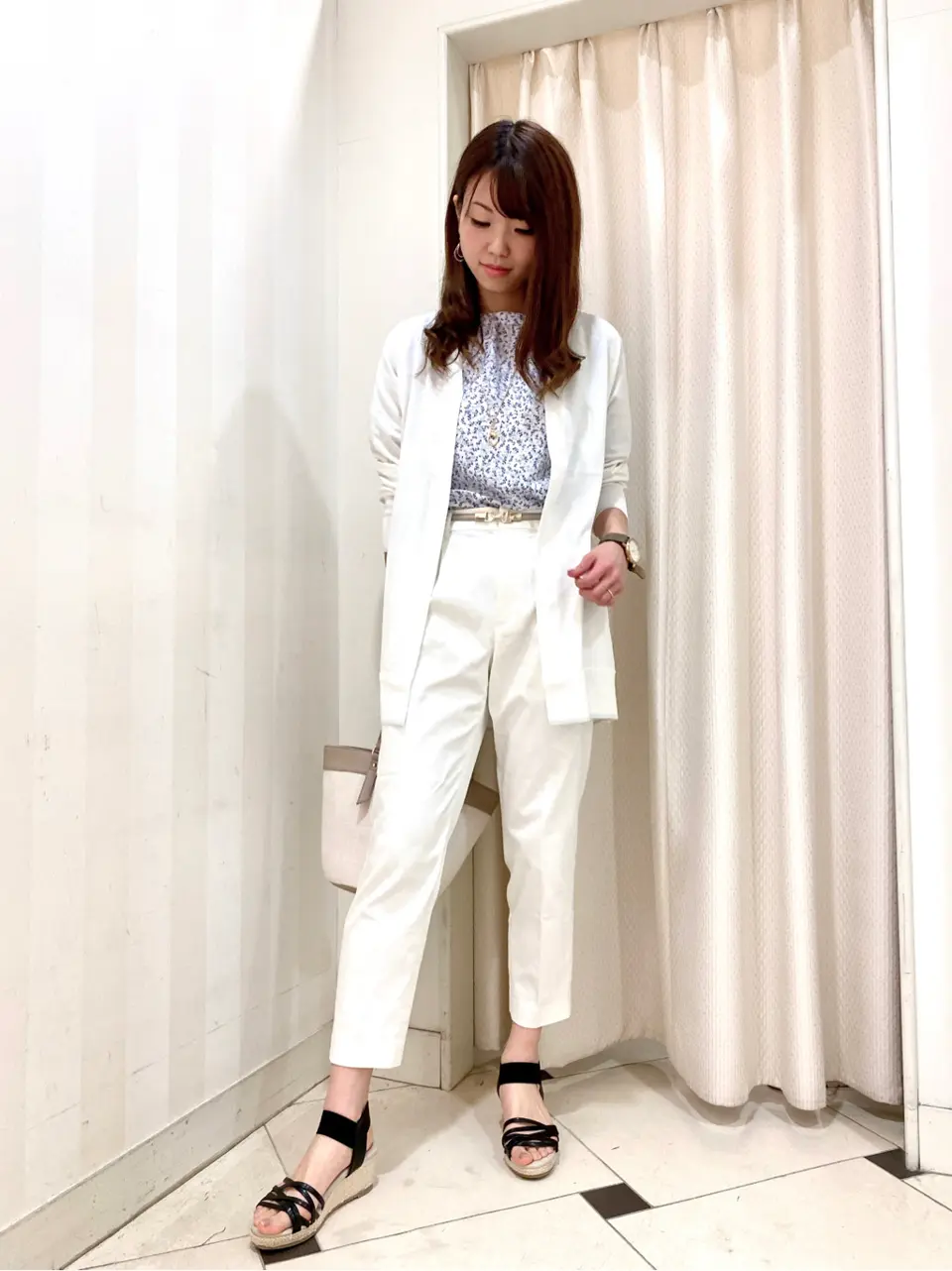 ANY SIS 金井 コーディネート画像