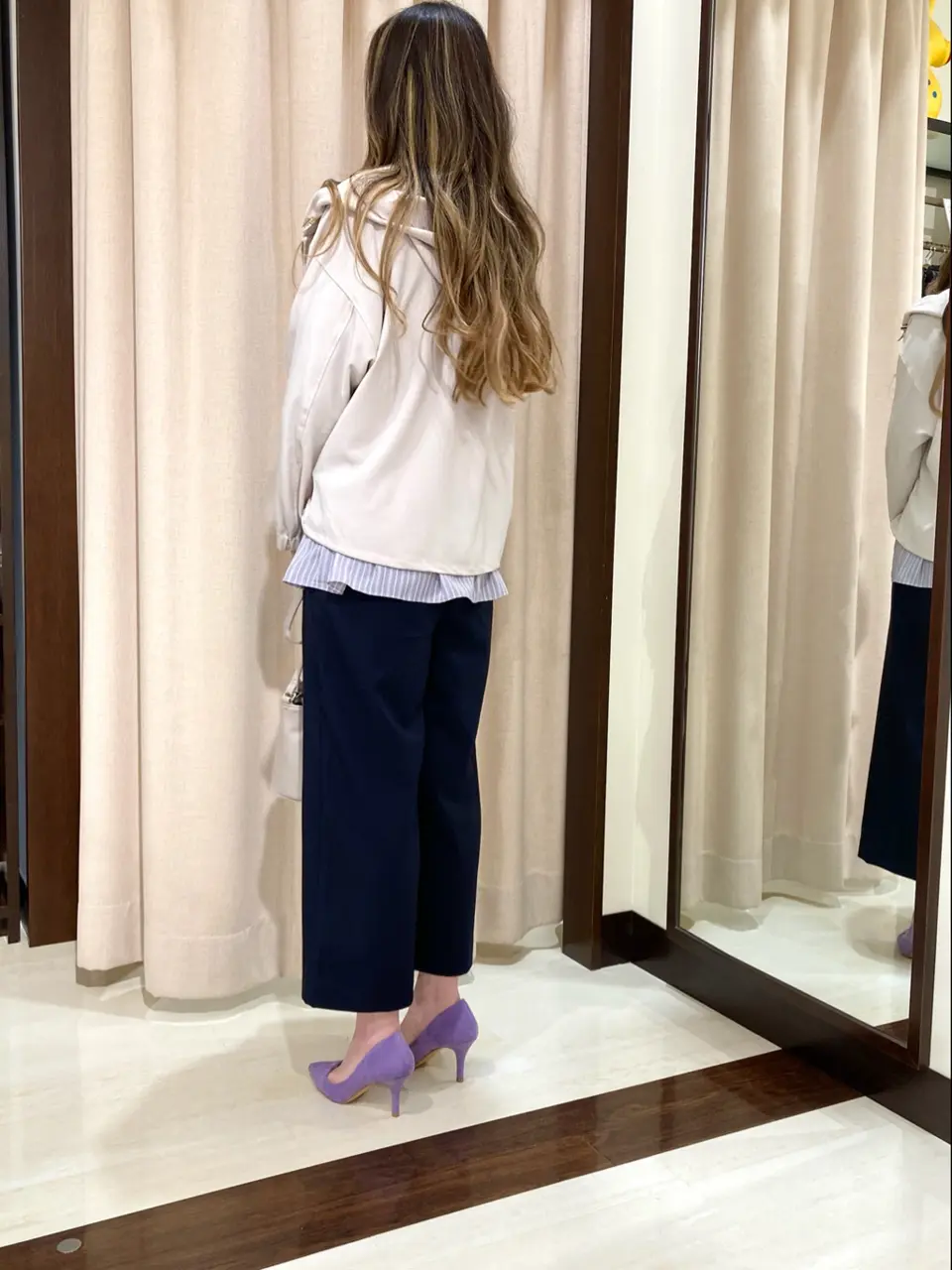 ANY SIS STAFF コーディネート画像