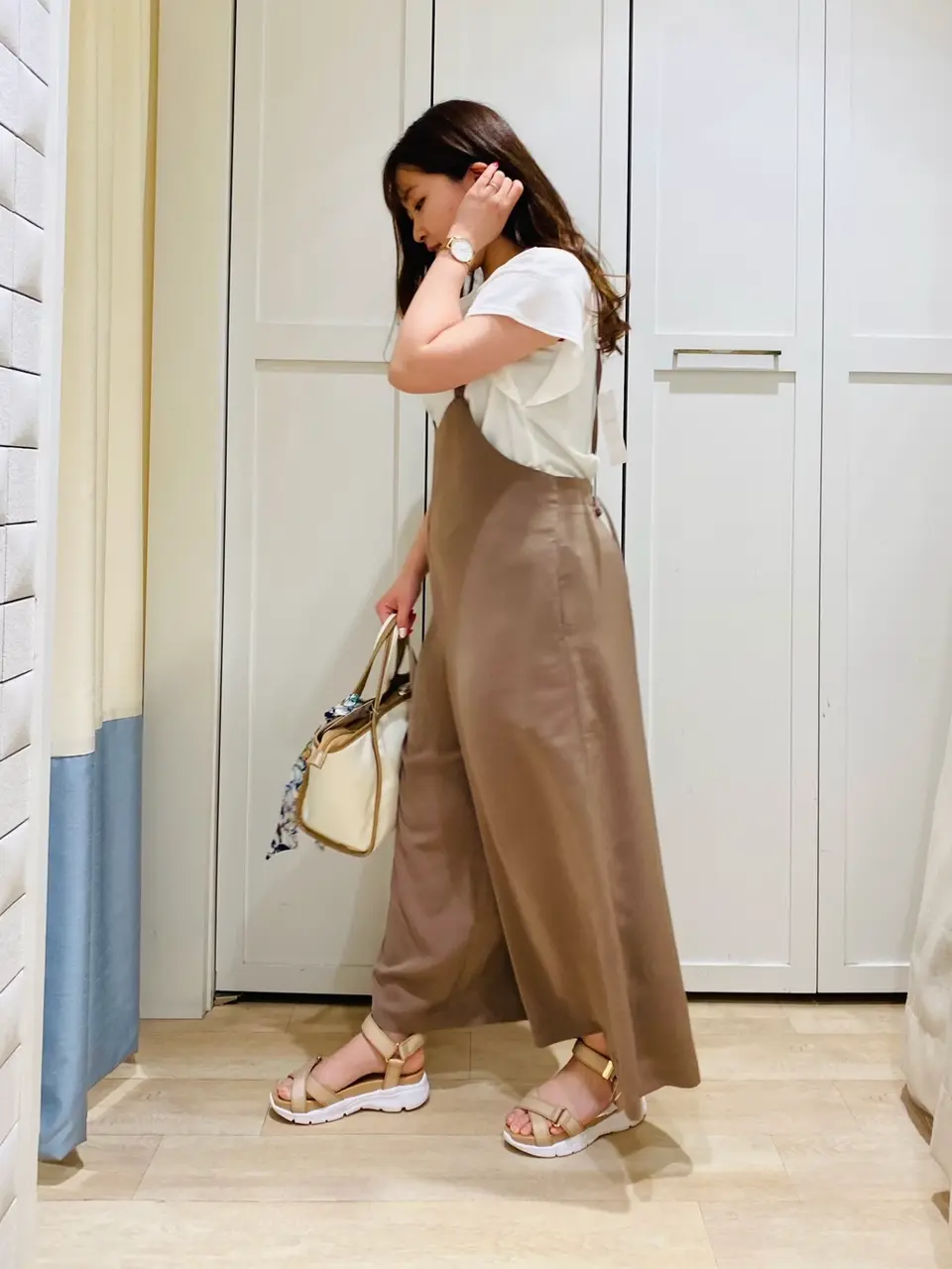 ANY SIS 藤田 コーディネート画像