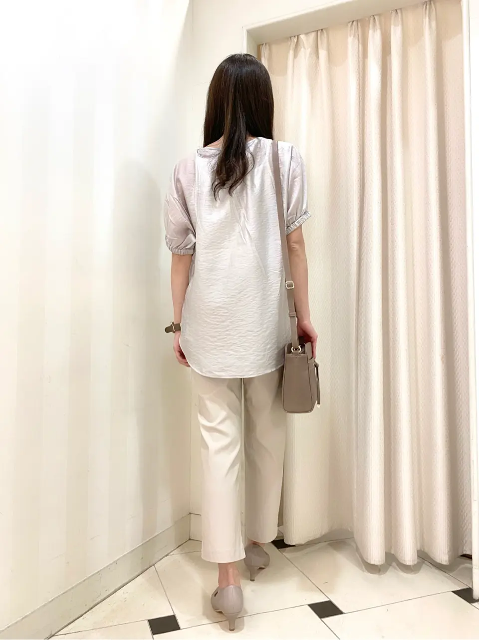 ANY SIS 金井 コーディネート画像