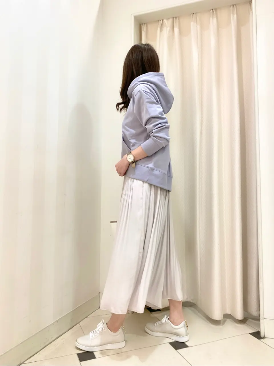 ANY SIS 金井 コーディネート画像