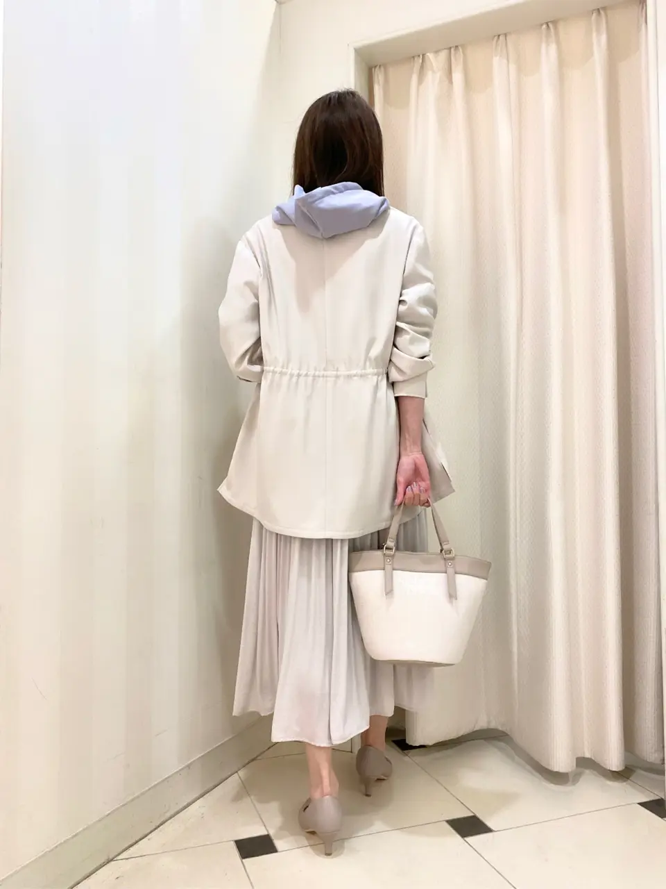 ANY SIS 金井 コーディネート画像