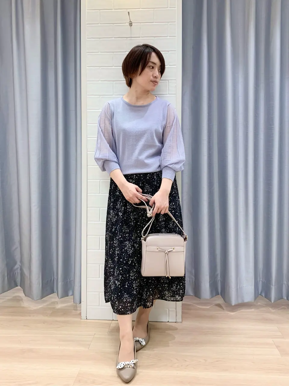 ANY SIS 丸岡 コーディネート画像