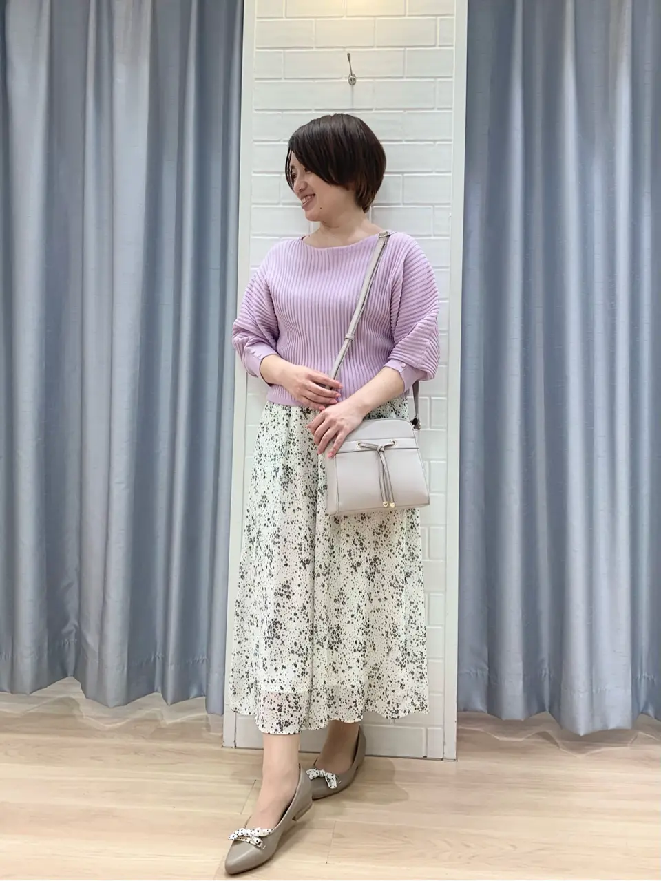 ANY SIS 丸岡 コーディネート画像