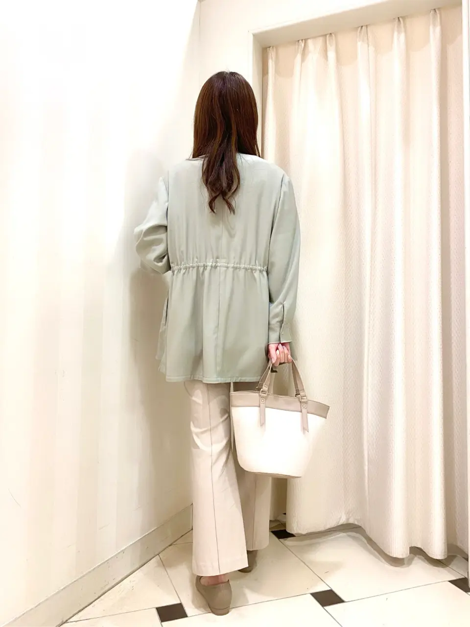 ANY SIS 金井 コーディネート画像