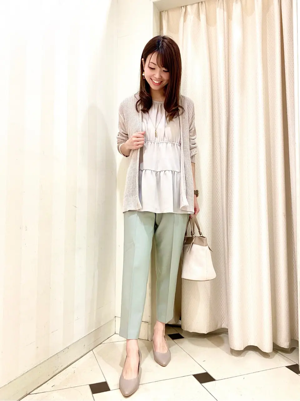 ANY SIS 金井 コーディネート画像