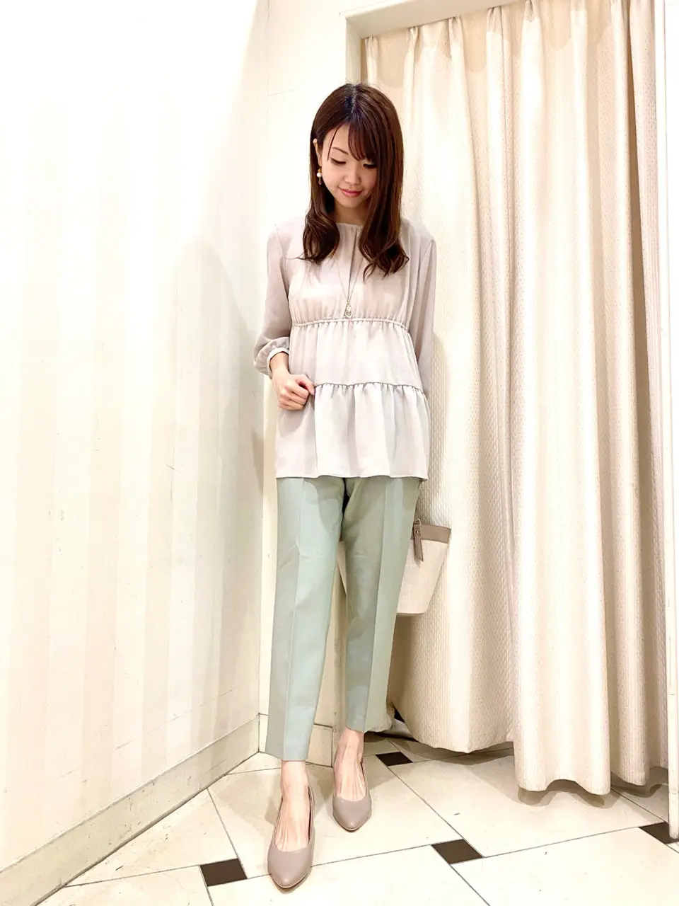 ANY SIS 金井 コーディネート画像