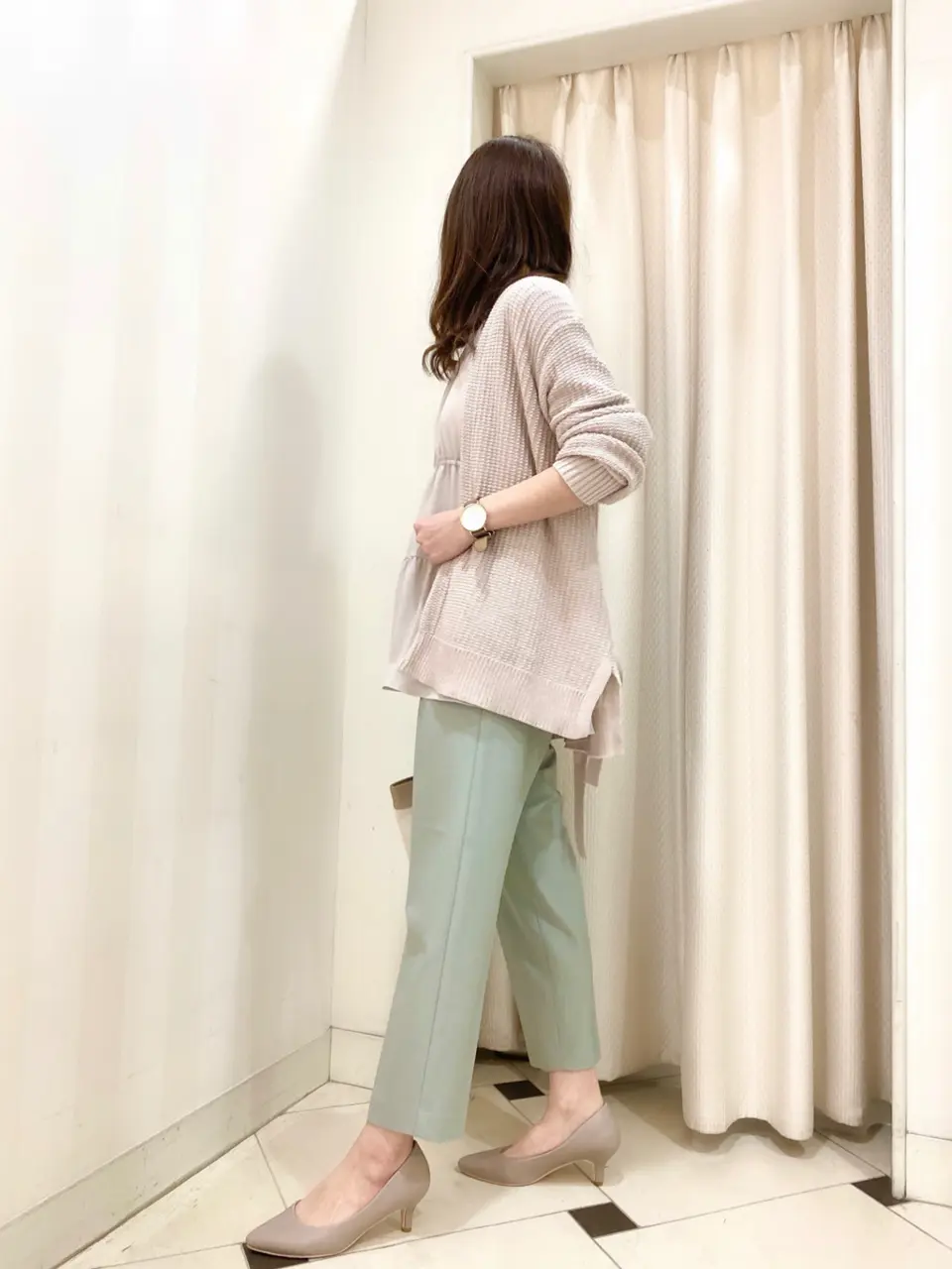 ANY SIS 金井 コーディネート画像