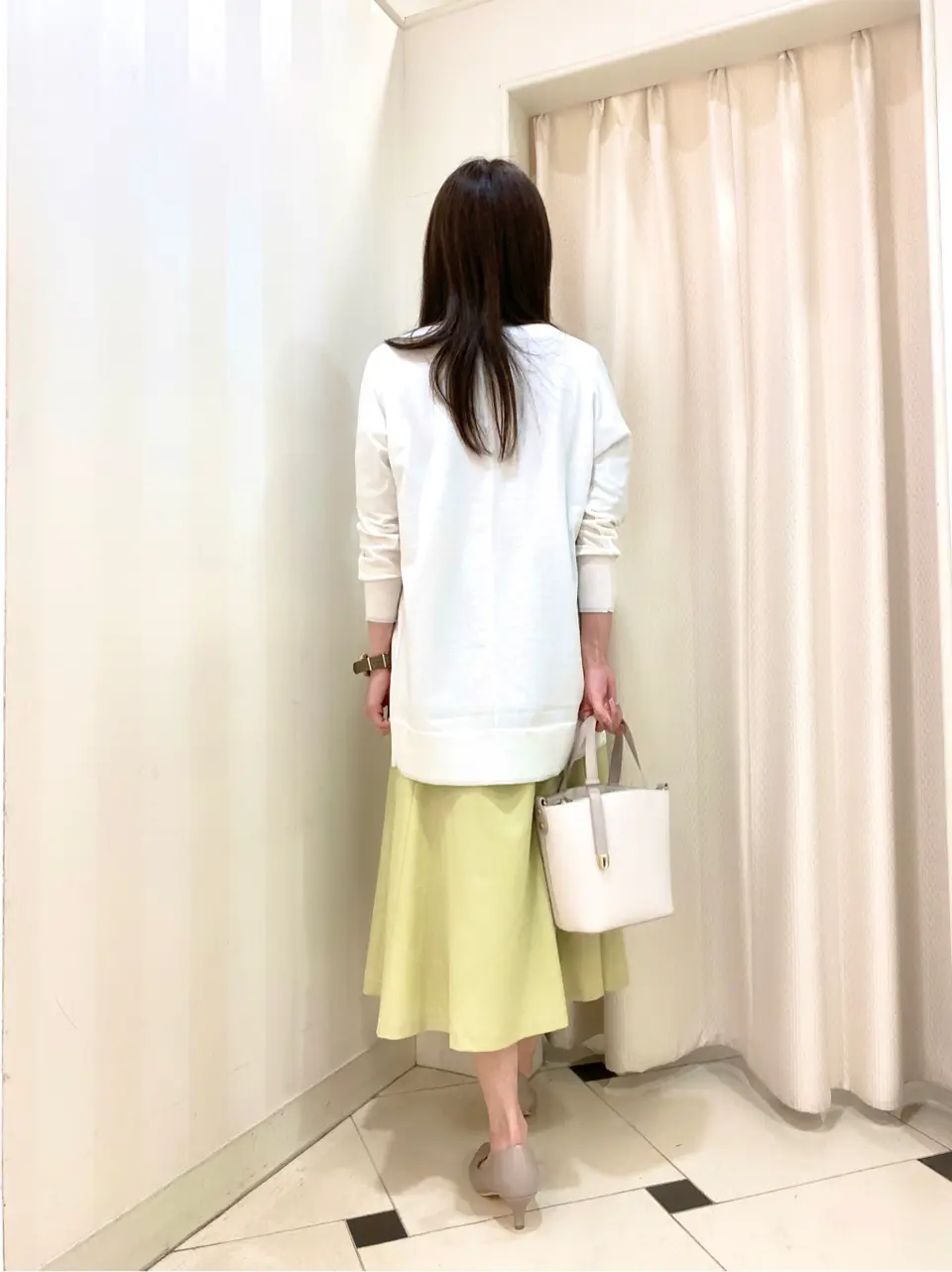 ANY SIS 金井 コーディネート画像