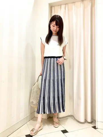 ANY SIS 金井 コーディネート画像