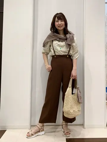 ANY SIS 横田 コーディネート画像