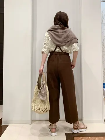 ANY SIS 横田 コーディネート画像