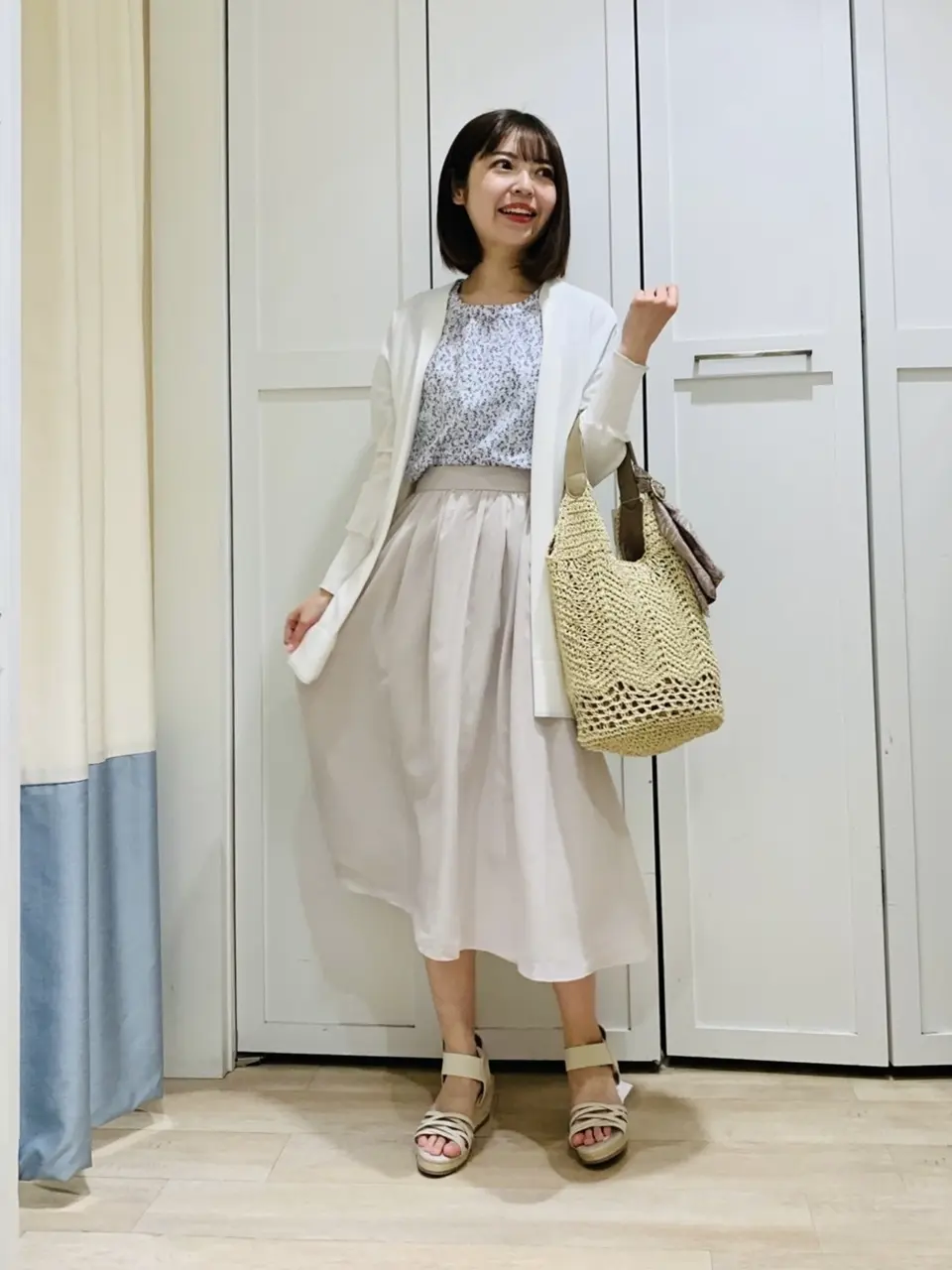 ANY SIS スタッフ コーディネート画像