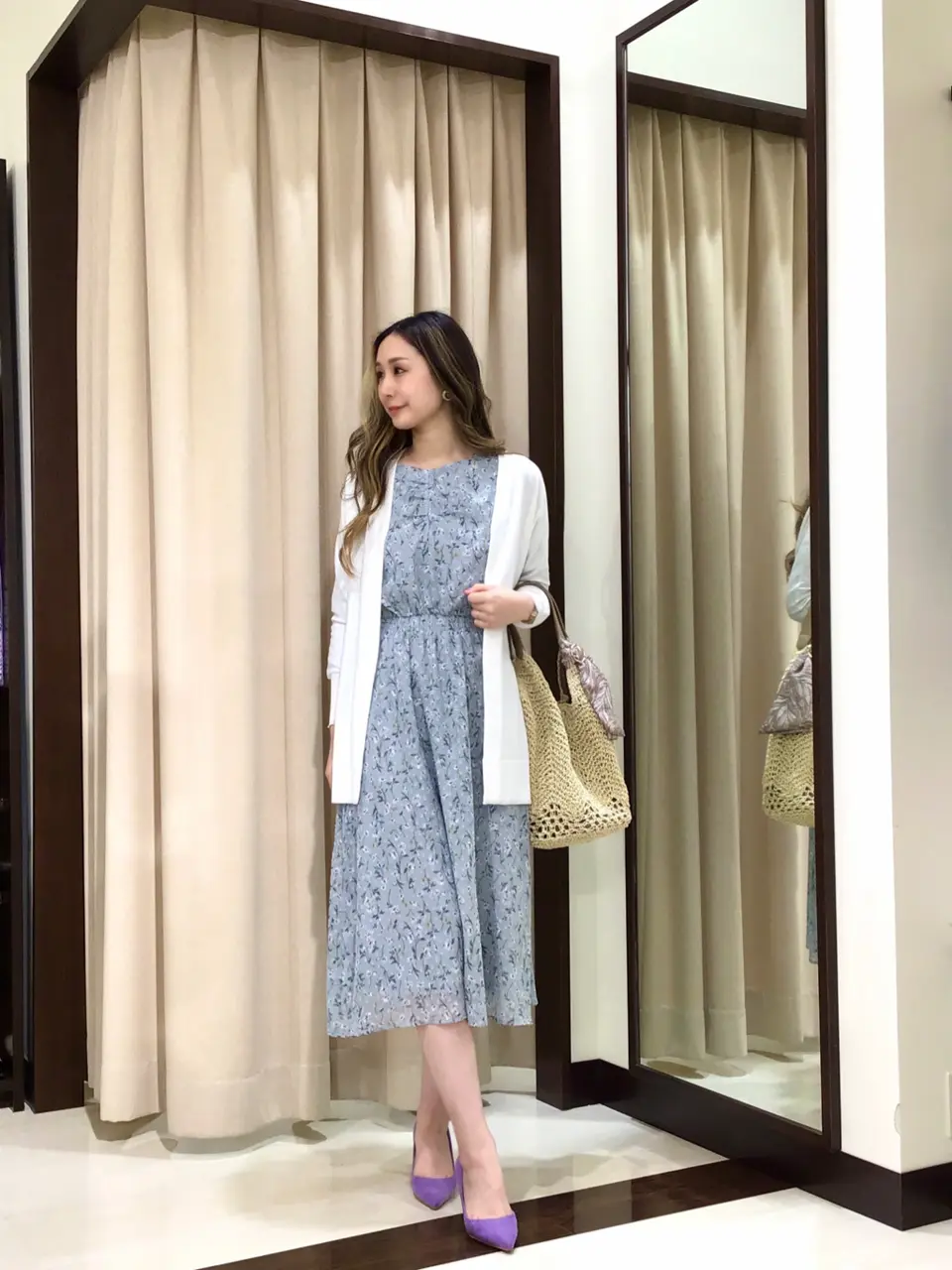 ANY SIS STAFF コーディネート画像