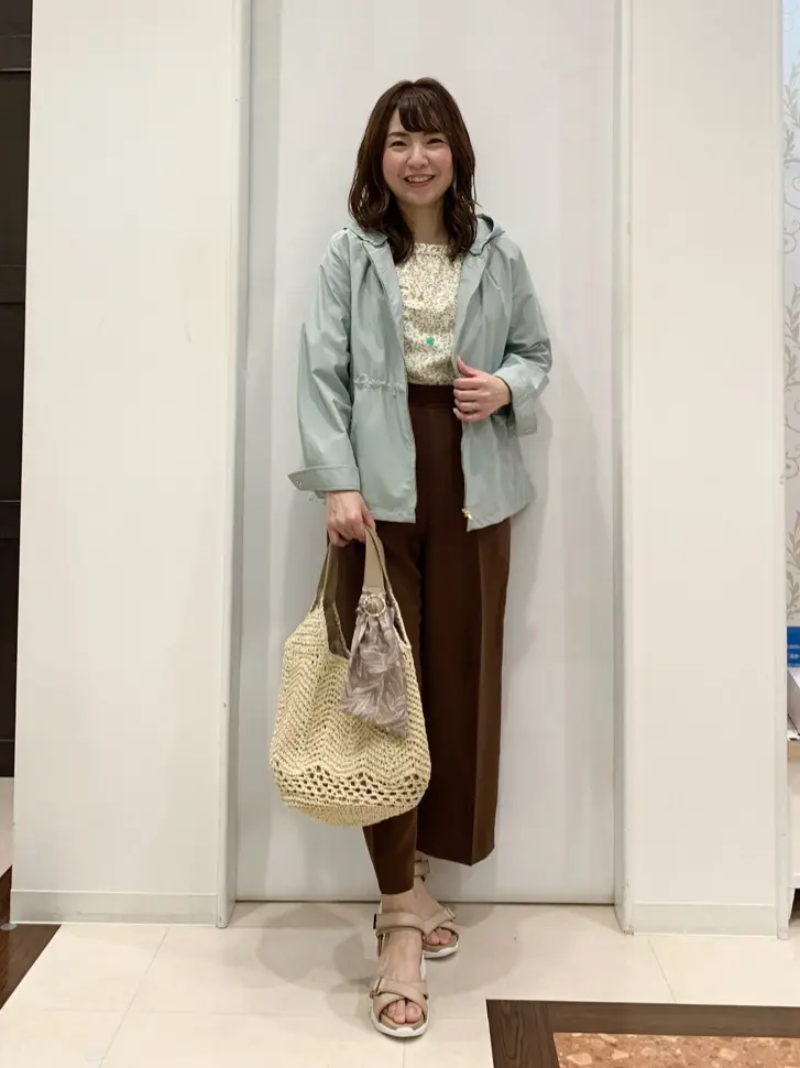 ANY SIS 横田 コーディネート画像