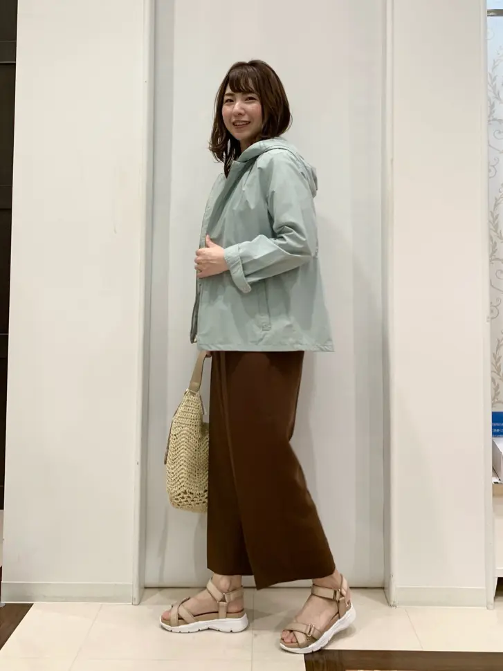 ANY SIS 横田 コーディネート画像