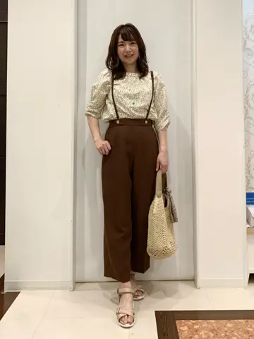 ANY SIS 横田 コーディネート画像