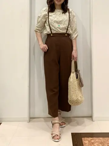 ANY SIS 横田 コーディネート画像