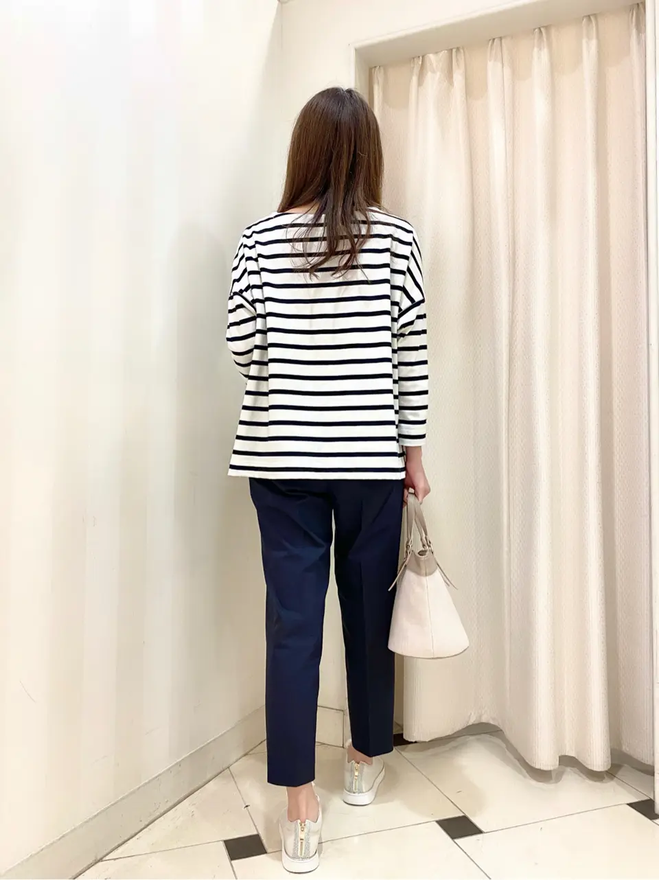 ANY SIS 金井 コーディネート画像