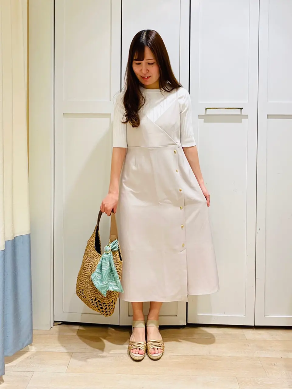 ANY SIS スタッフ コーディネート画像