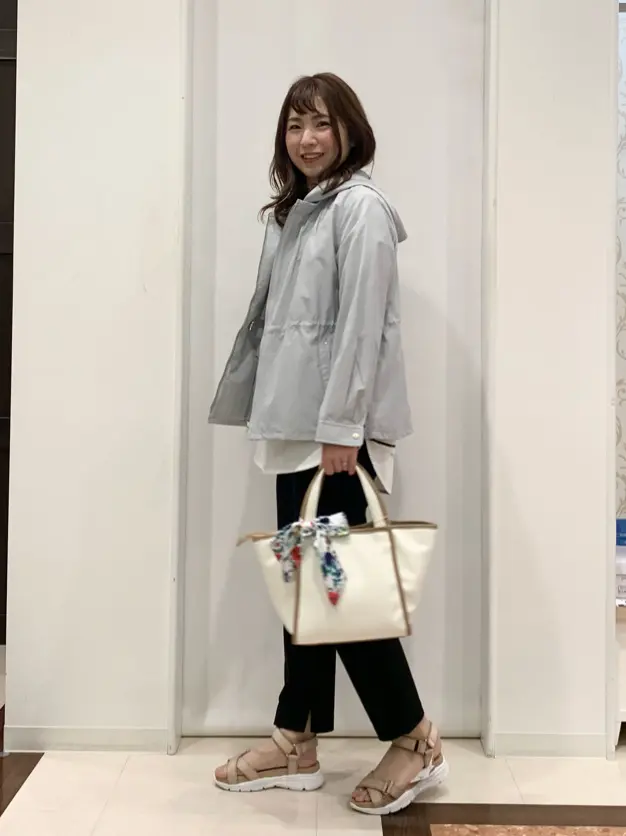 ANY SIS 横田 コーディネート画像