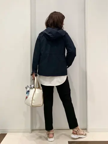 ANY SIS 横田 コーディネート画像