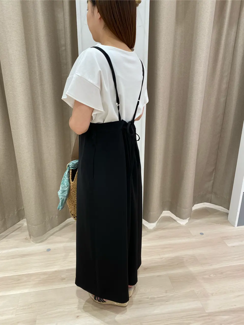 ANY SIS 瀬野 コーディネート画像