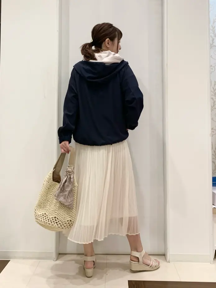 ANY SIS 横田 コーディネート画像