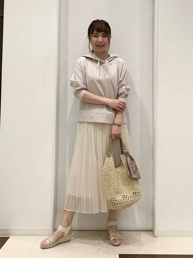 ANY SIS 横田 コーディネート画像