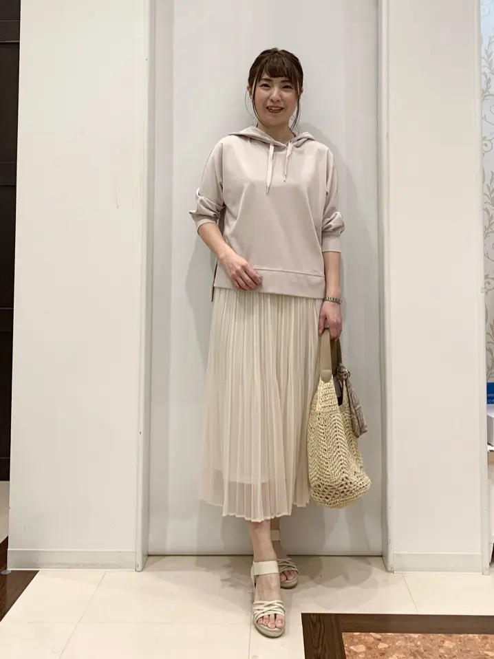 ANY SIS 横田 コーディネート画像