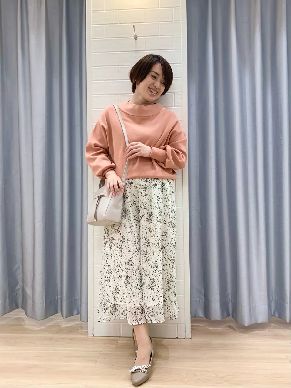 ANY SIS 丸岡 コーディネート画像