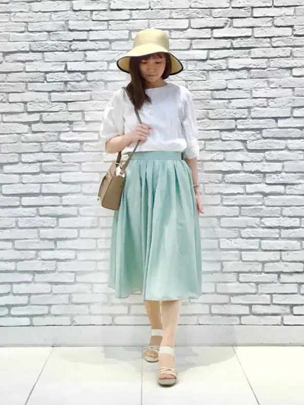  スタッフ コーディネート画像