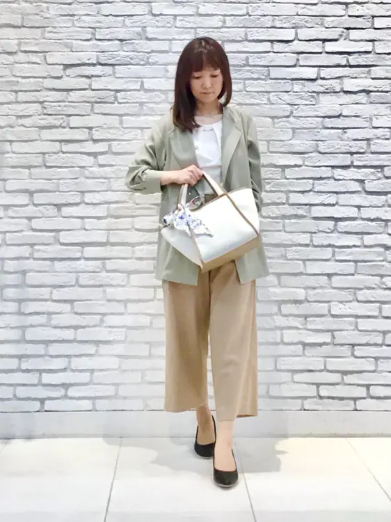  スタッフ コーディネート画像