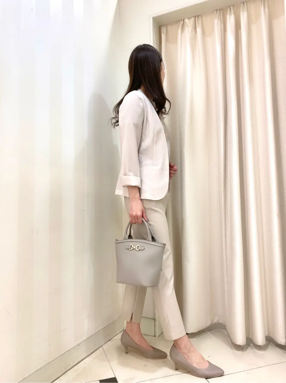 ANY SIS 金井 コーディネート画像