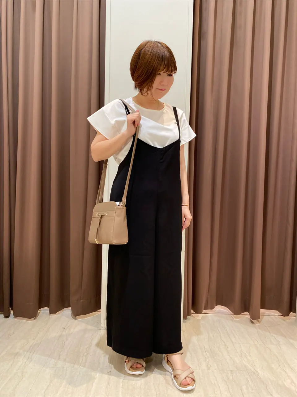 ANY SIS 岩本 コーディネート画像