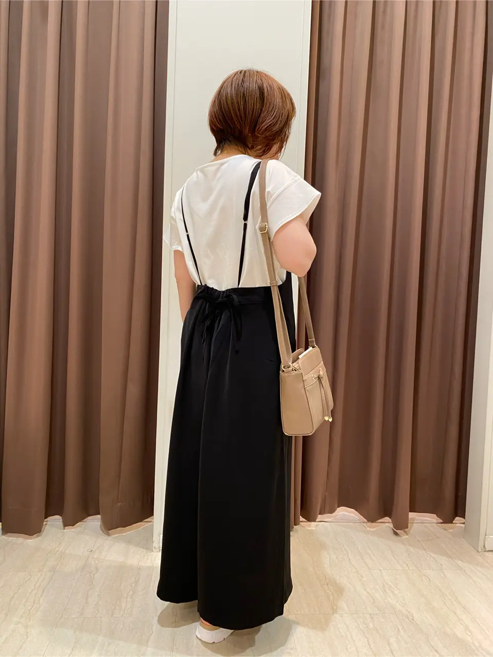 ANY SIS 岩本 コーディネート画像