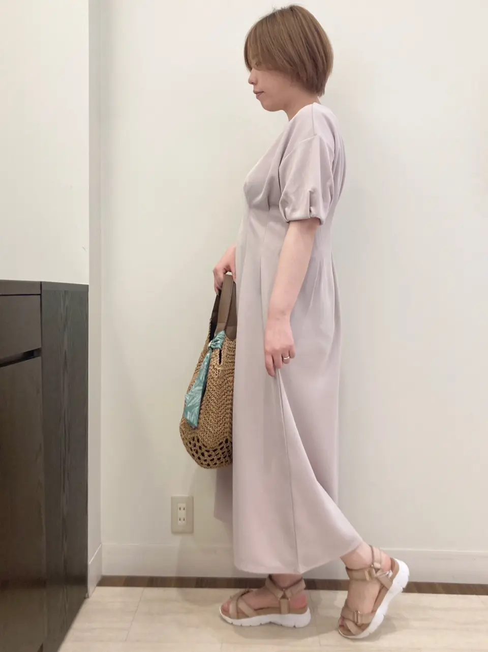 ANY SIS スタッフ コーディネート画像