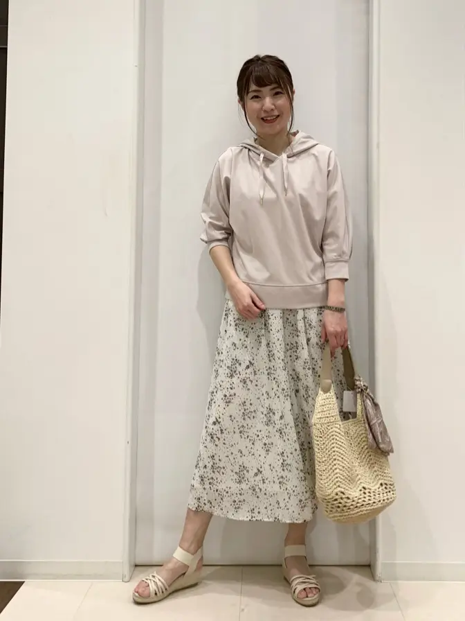 ANY SIS 横田 コーディネート画像