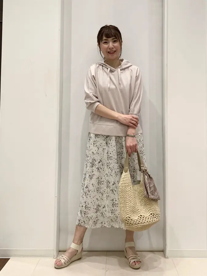 ANY SIS 横田 コーディネート画像