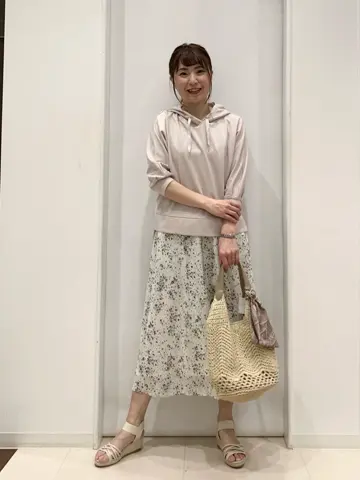 ANY SIS 横田 コーディネート画像