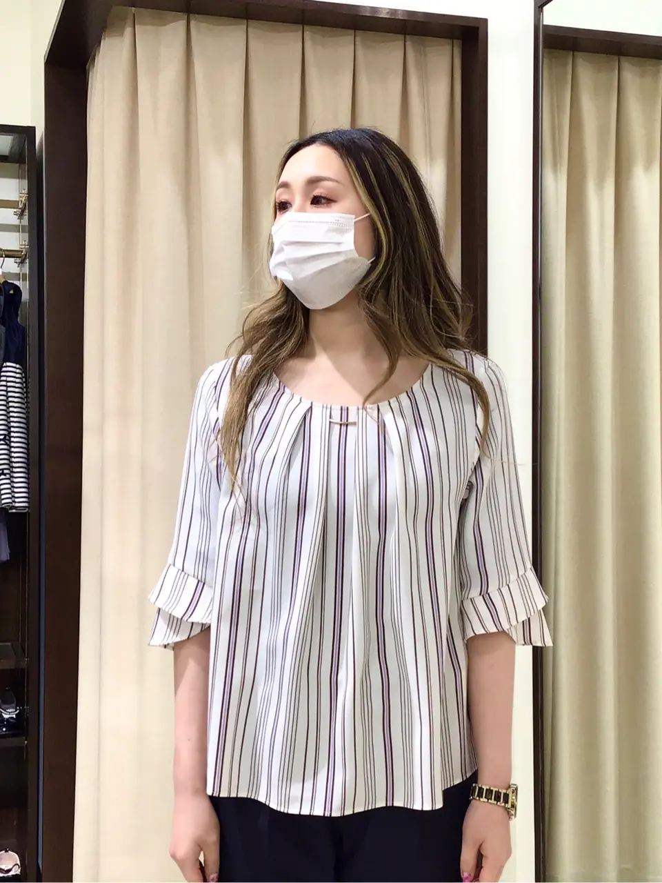 ANY SIS STAFF コーディネート画像