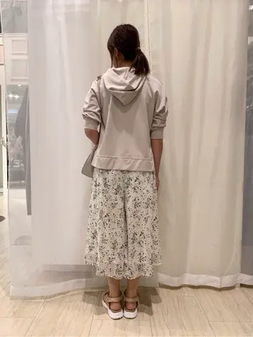 ANY SIS 塩田 コーディネート画像