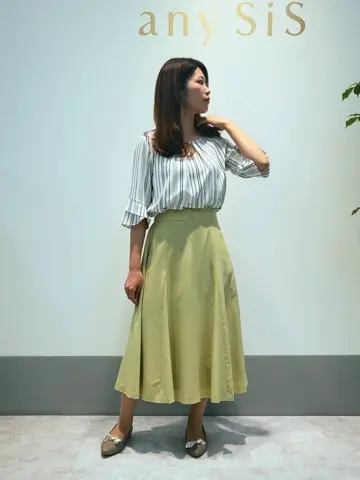 ANY SIS 岡本 コーディネート画像