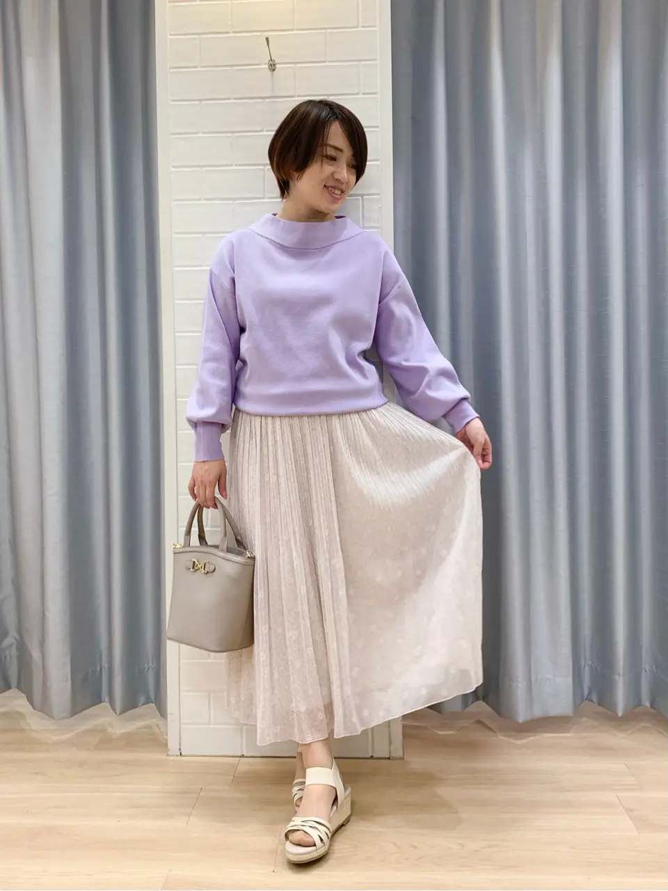 ANY SIS 丸岡 コーディネート画像