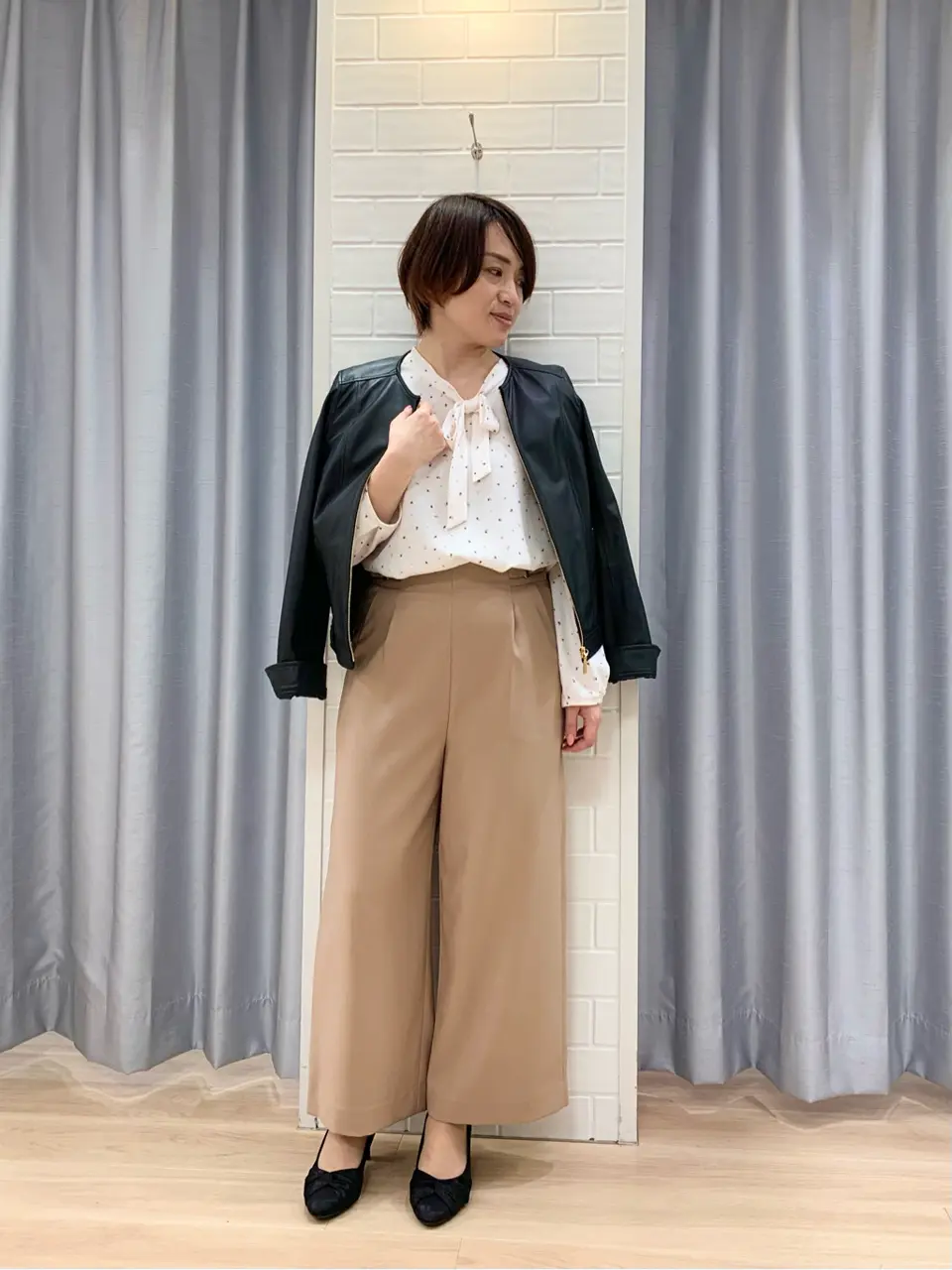 ANY SIS 丸岡 コーディネート画像