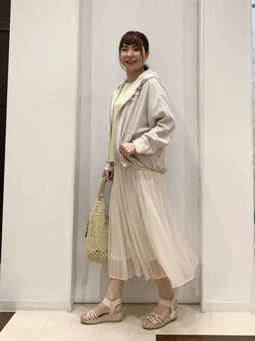 ANY SIS 横田 コーディネート画像